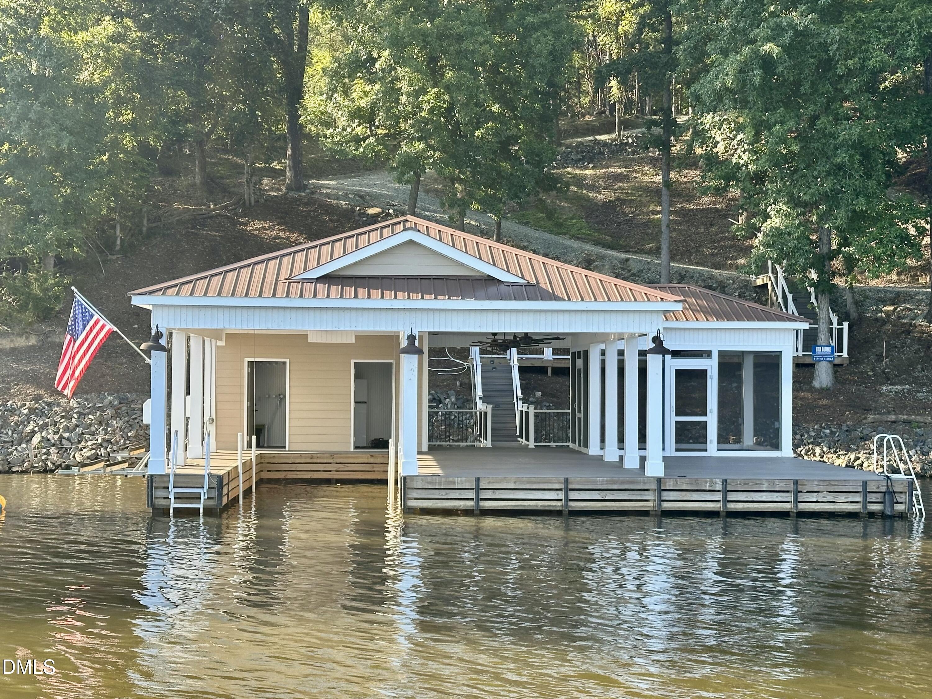 Semora, North Carolina, 27343, United States, 3 Bedrooms Bedrooms, ,2 BathroomsBathrooms,Residential,Active,1964273