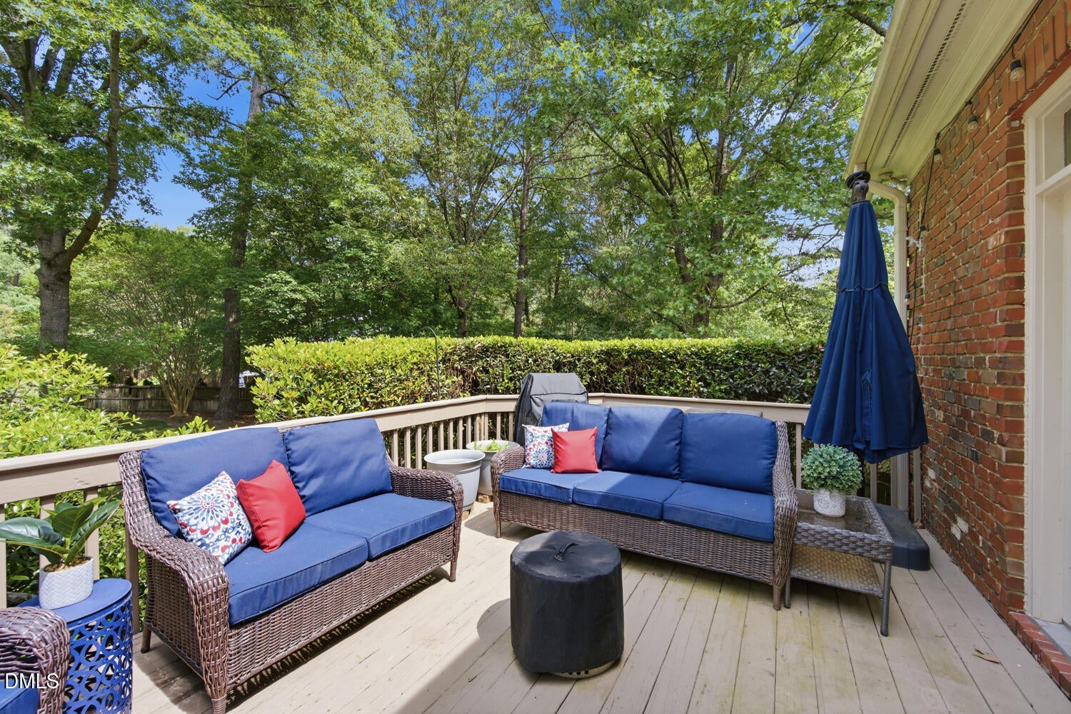 Raleigh, North Carolina, 27615, United States, 4 Bedrooms Bedrooms, ,4 BathroomsBathrooms,Residential,Pending,2044559