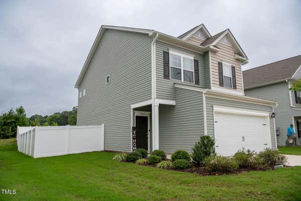 111 FLYING POINT LN, CLAYTON, NC 27520, photo 2 of 22