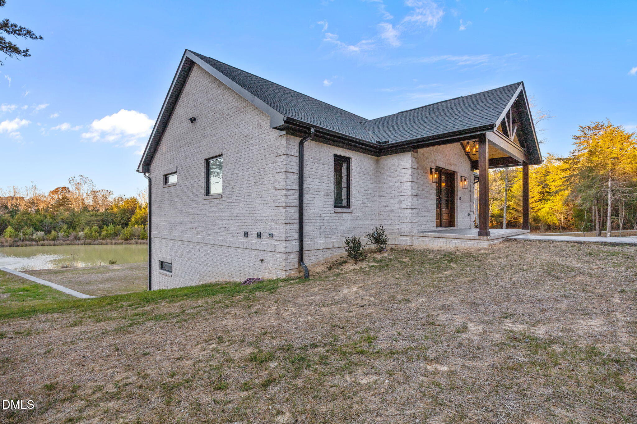 Mebane, North Carolina, 27302, United States, 3 Bedrooms Bedrooms, ,3 BathroomsBathrooms,Residential,Active,1996254