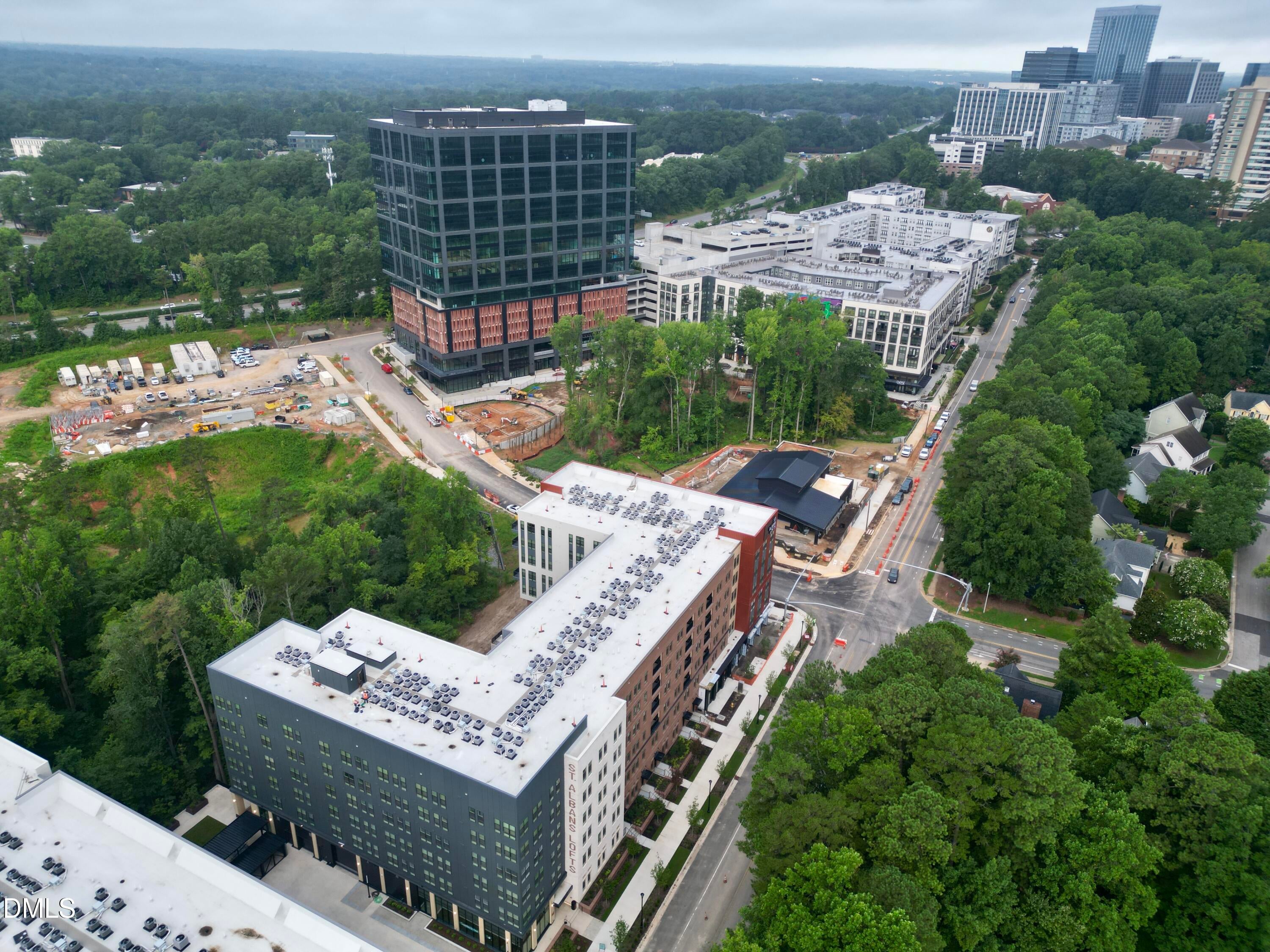Raleigh, North Carolina, 27609, United States, 3 Bedrooms Bedrooms, ,3 BathroomsBathrooms,Residential,Active,1993958