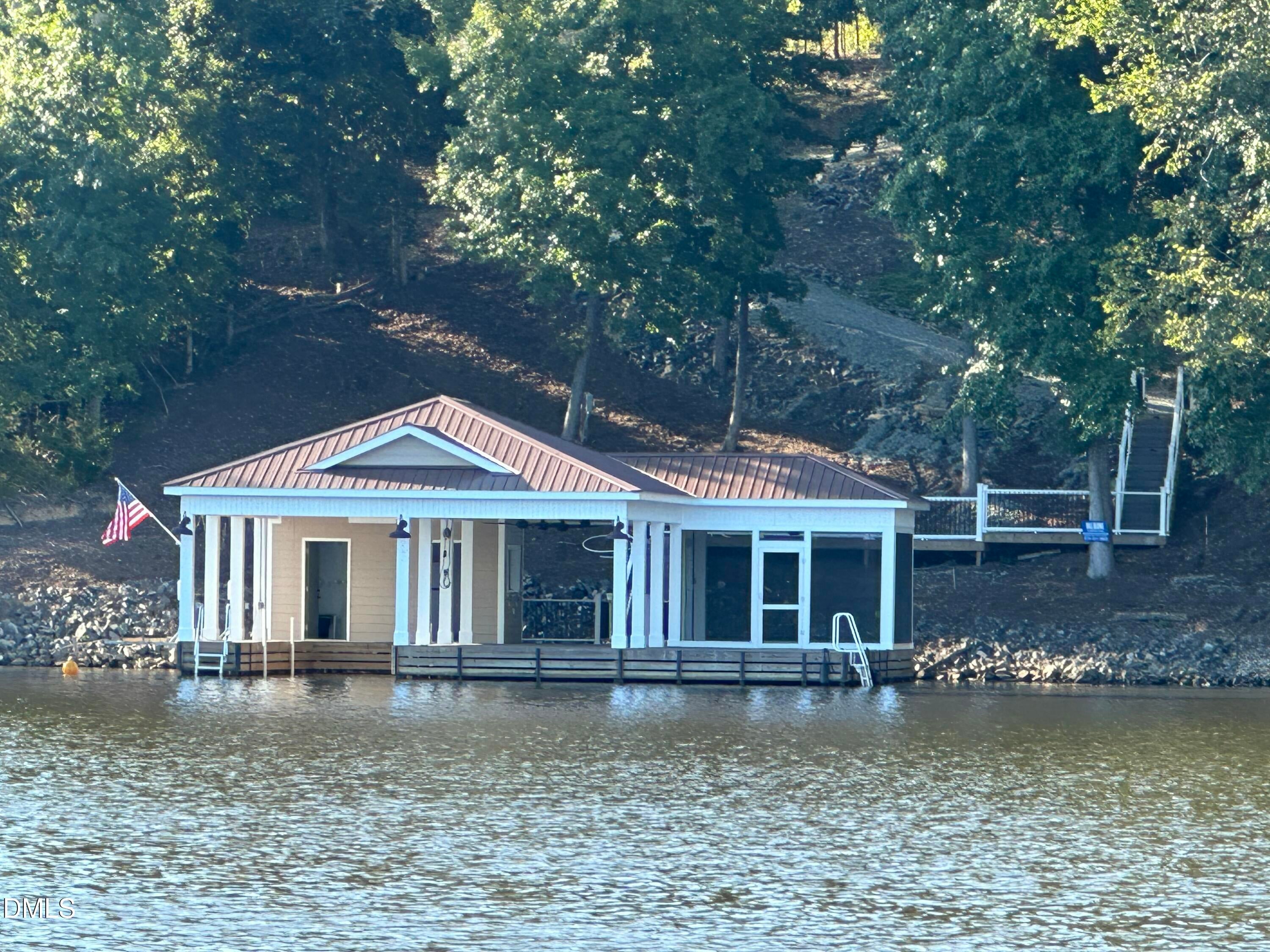 Semora, North Carolina, 27343, United States, 3 Bedrooms Bedrooms, ,2 BathroomsBathrooms,Residential,Active,1964273