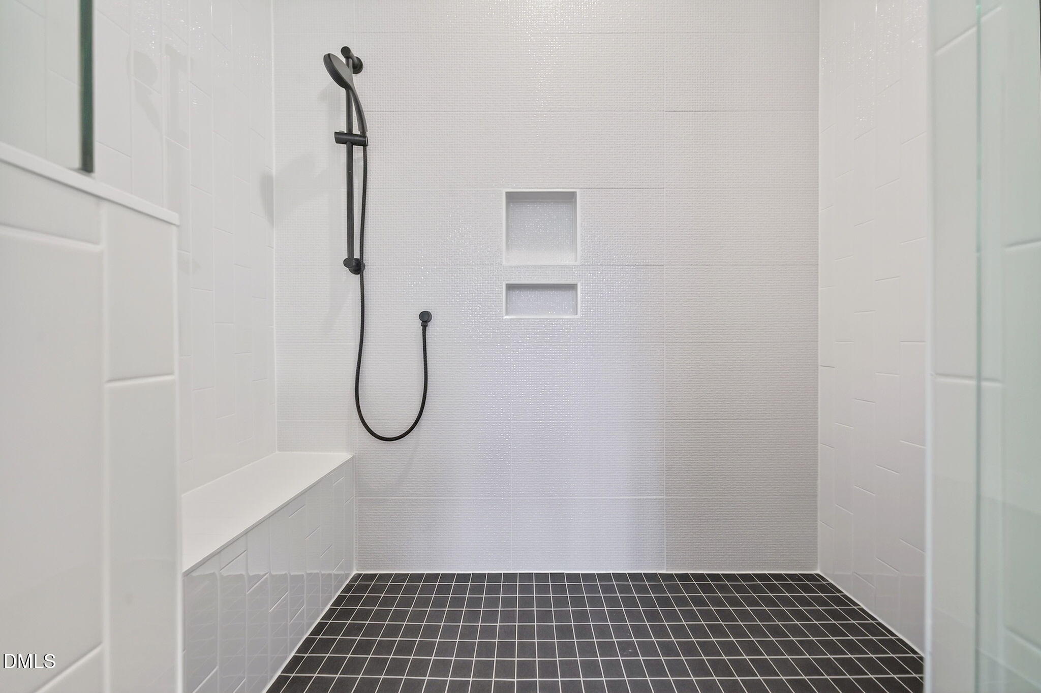 Raleigh, North Carolina, 27606, United States, 4 Bedrooms Bedrooms, ,4 BathroomsBathrooms,Residential,Active,1999172