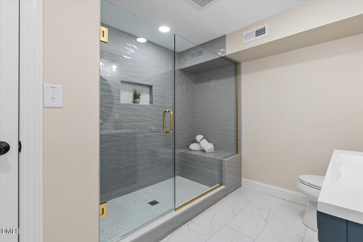 Raleigh, North Carolina, 27609, United States, 3 Bedrooms Bedrooms, ,3 BathroomsBathrooms,Residential,Active,1993958