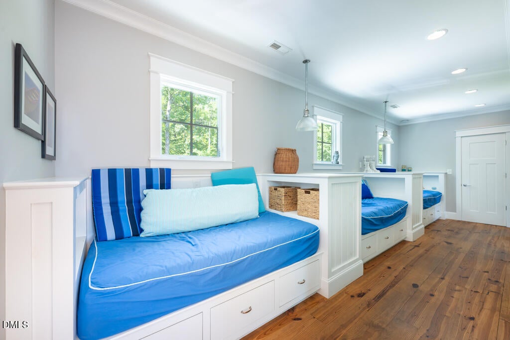 Semora, North Carolina, 27343, United States, 4 Bedrooms Bedrooms, ,4 BathroomsBathrooms,Residential,Active,2009167