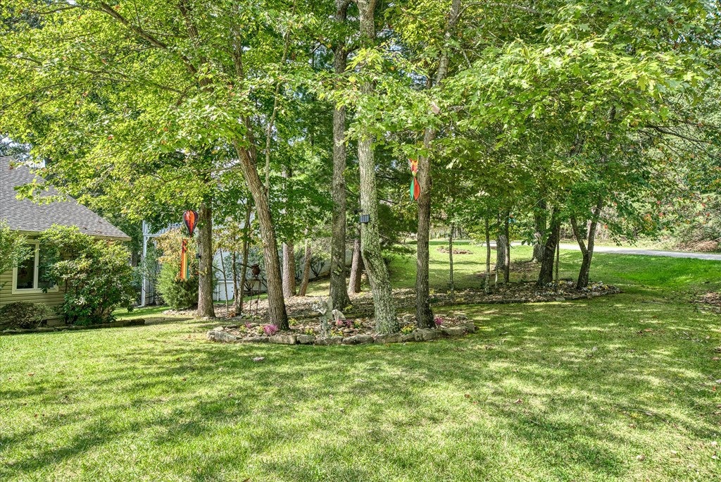 Crossville, Tennessee, 38558, United States, 4 Bedrooms Bedrooms, ,4 BathroomsBathrooms,Residential,Active,1713701