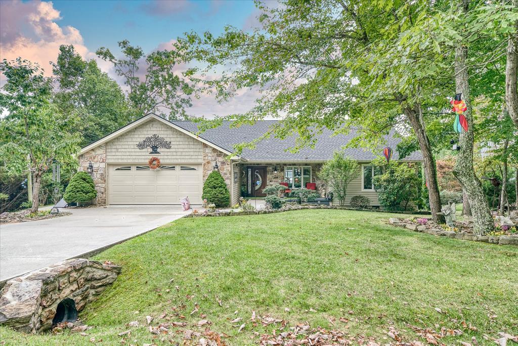 Crossville, Tennessee, 38558, United States, 4 Bedrooms Bedrooms, ,4 BathroomsBathrooms,Residential,Active,1713701