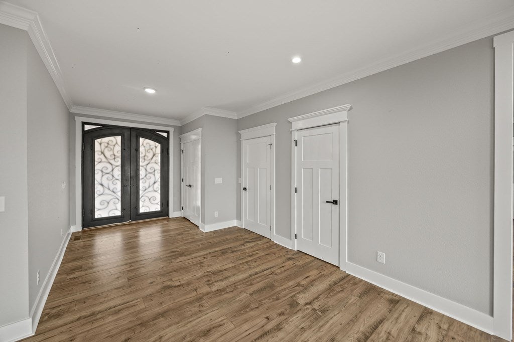 Byrdstown, Tennessee, 38549, United States, 5 Bedrooms Bedrooms, ,5 BathroomsBathrooms,Residential,Active,1994961