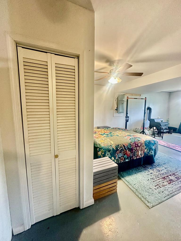 Byrdstown, Tennessee, 38549, United States, 3 Bedrooms Bedrooms, ,3 BathroomsBathrooms,Residential,Active,1912818