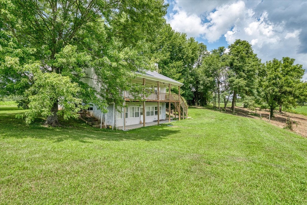 Byrdstown, Tennessee, 38549, United States, 3 Bedrooms Bedrooms, ,3 BathroomsBathrooms,Residential,Active,1912818