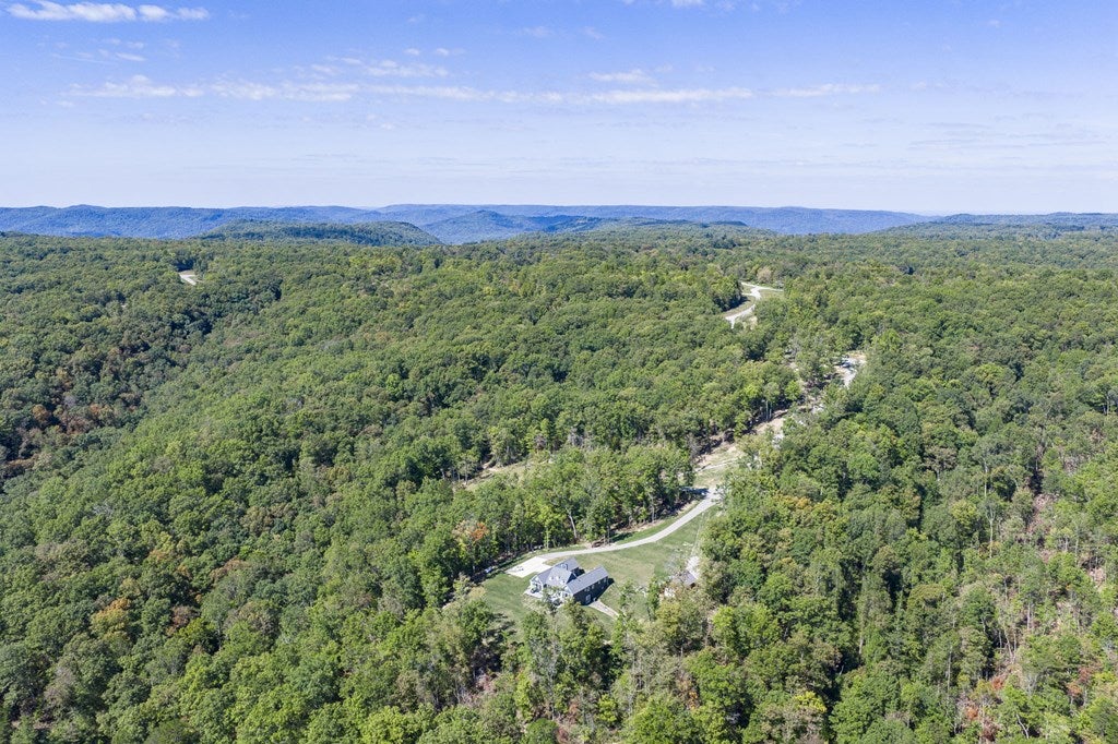 Crawford, Tennessee, 38554, United States, 3 Bedrooms Bedrooms, ,4 BathroomsBathrooms,Residential,Active,2007992