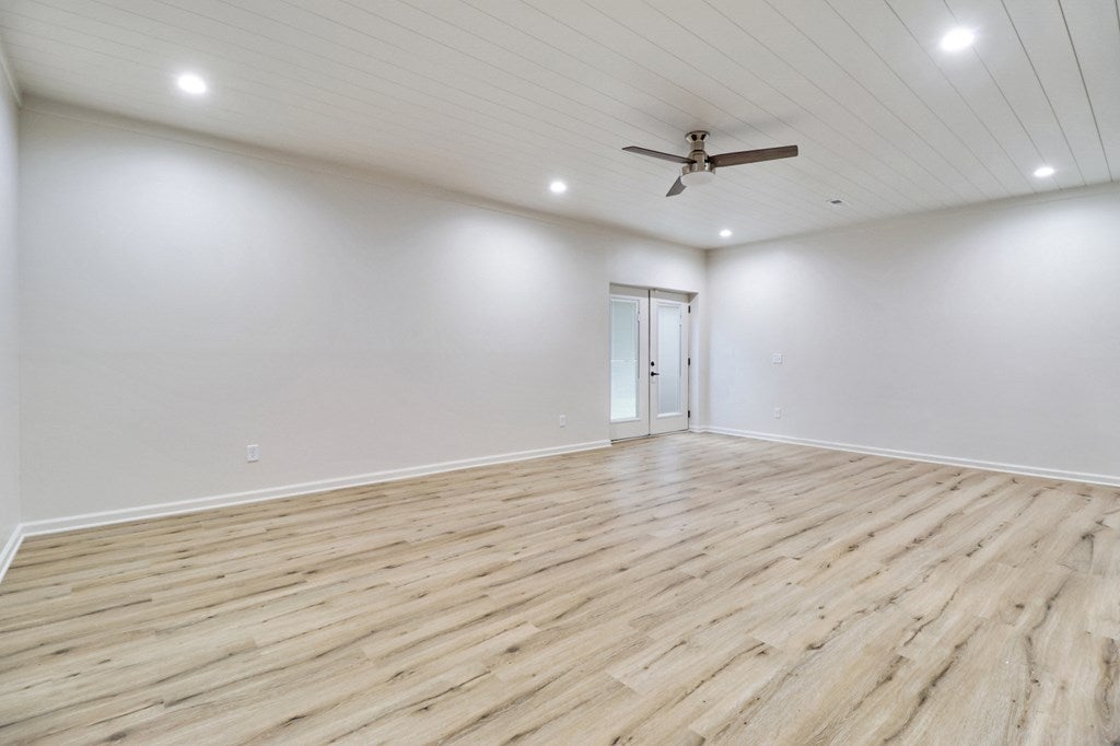 Cookeville, Tennessee, 38506, United States, 5 Bedrooms Bedrooms, ,5 BathroomsBathrooms,Residential,Active,1941374