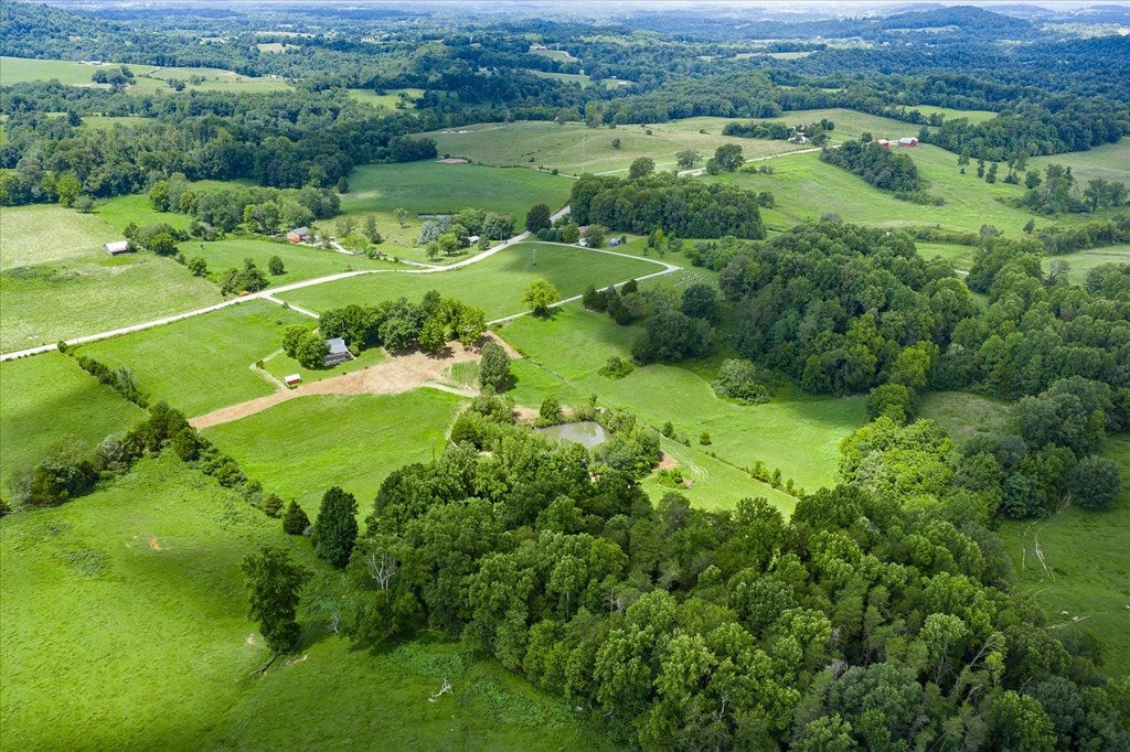 Byrdstown, Tennessee, 38549, United States, 3 Bedrooms Bedrooms, ,3 BathroomsBathrooms,Residential,Active,1912818