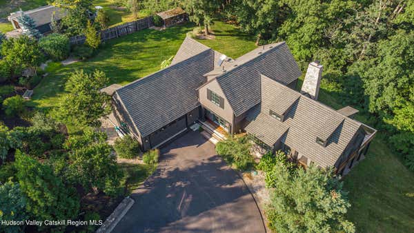 42 GOLF COURSE RD, CRARYVILLE, NY 12521 - Image 1