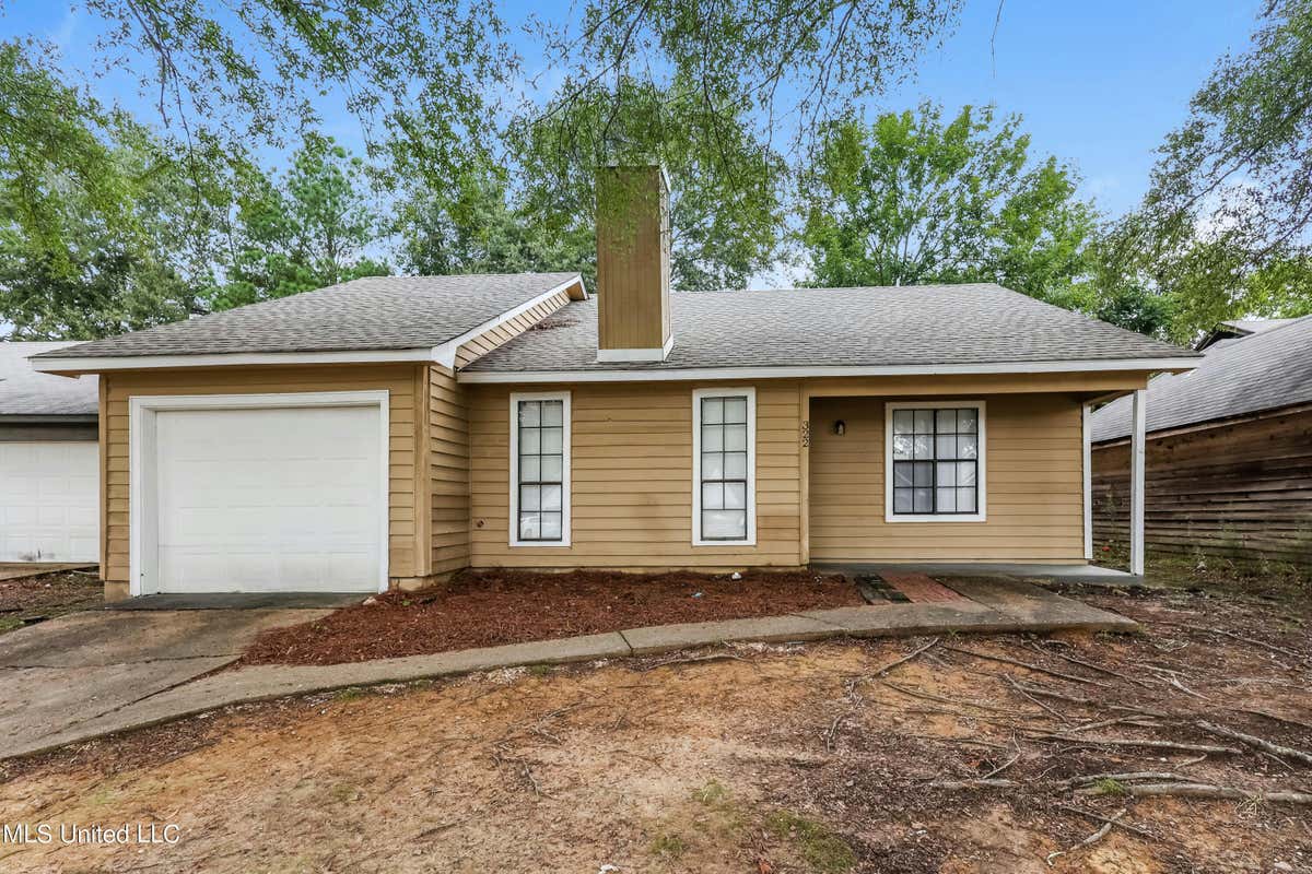 322 PLANTERS GRV, RIDGELAND, MS 39157, photo 1 of 15