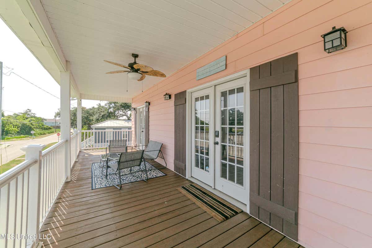 303 SAINT JOSEPH ST, WAVELAND, MS 39576, photo 1 of 54