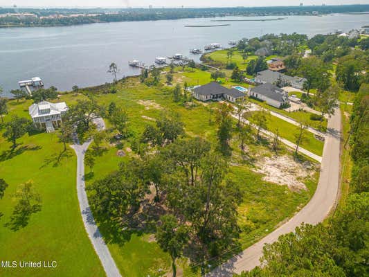 650 WETZEL DR, BILOXI, MS 39532 - Image 1