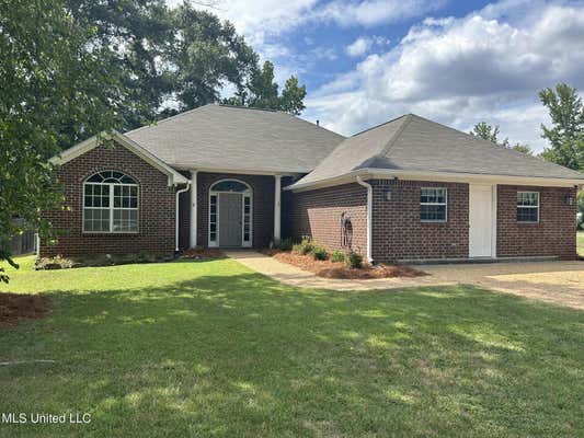 402 GREEN TREE PL, FLOWOOD, MS 39232 - Image 1