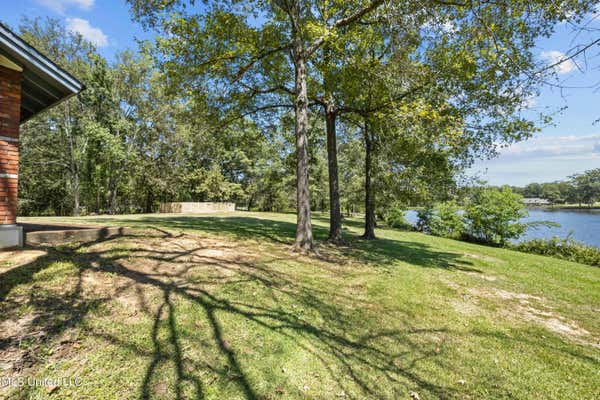 1186 LAKE MIMOSA DR, RAYMOND, MS 39154, photo 5 of 28