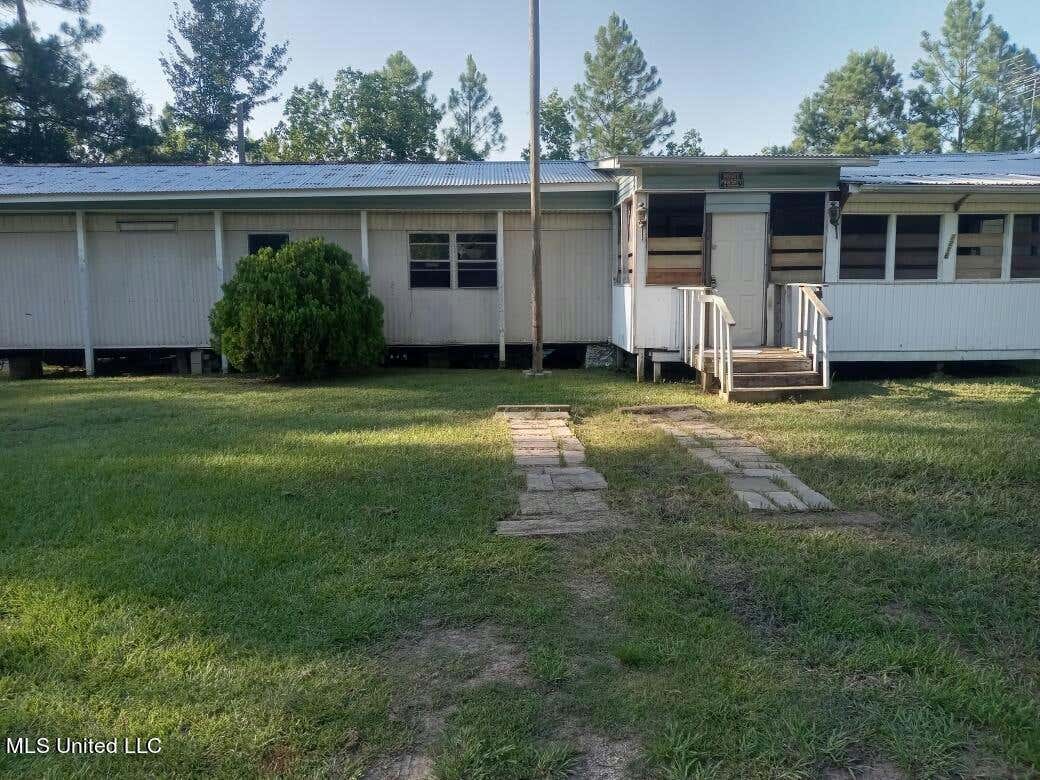 7216 W GREENE ST, BAY SAINT LOUIS, MS 39520, photo 1 of 6