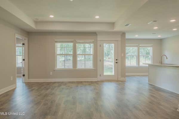 11260 SHORECREST RD, BILOXI, MS 39532 - Image 1