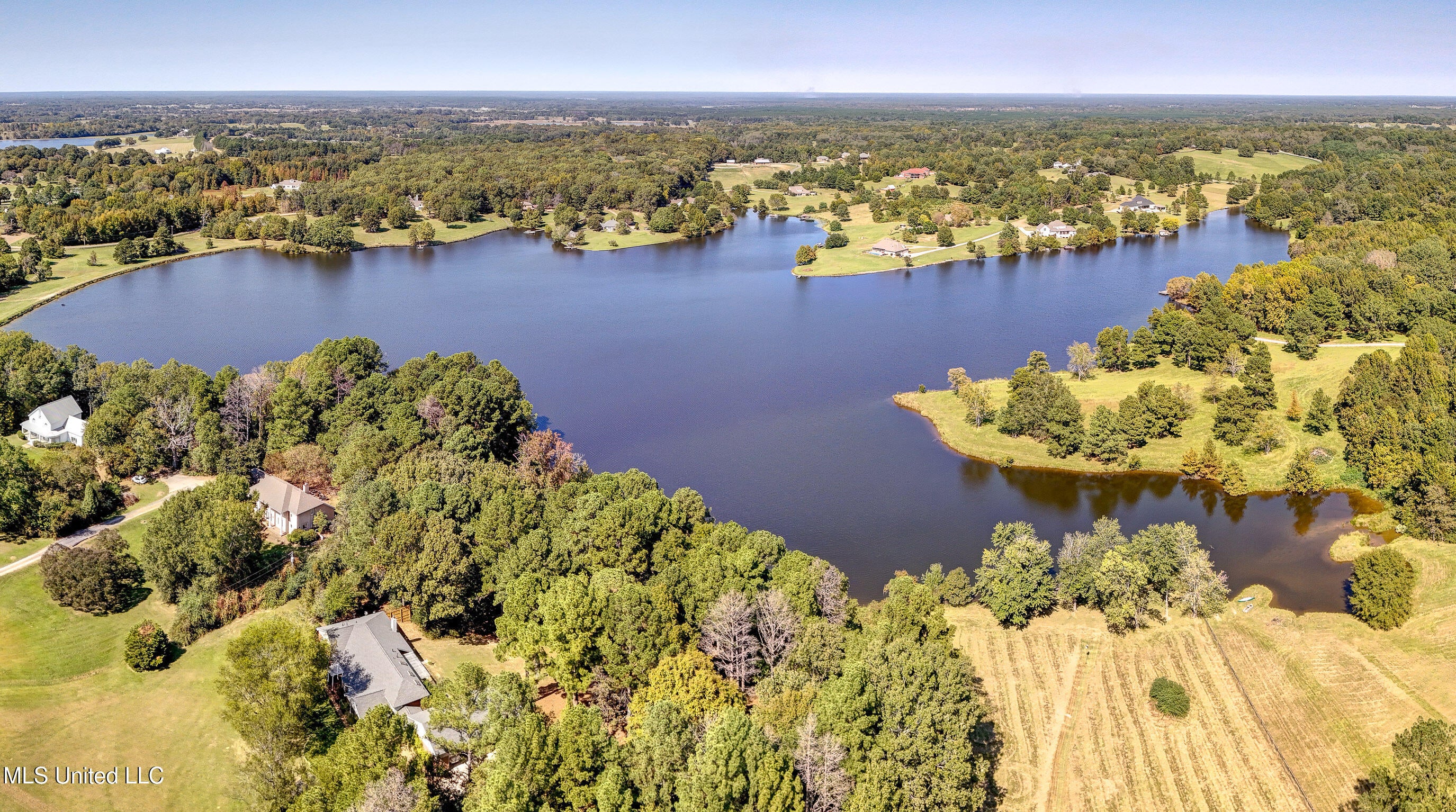 Flora, Mississippi, 39071, United States, 4 Bedrooms Bedrooms, ,5 BathroomsBathrooms,Residential,Active,1929780
