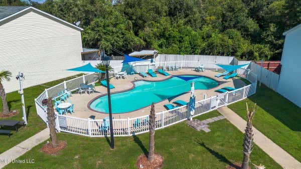 1261 CENTURY OAKS DR # 52, GULFPORT, MS 39507, photo 2 of 42