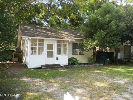 706 MCKINLEY AVE, PASCAGOULA, MS 39567 - Image 1