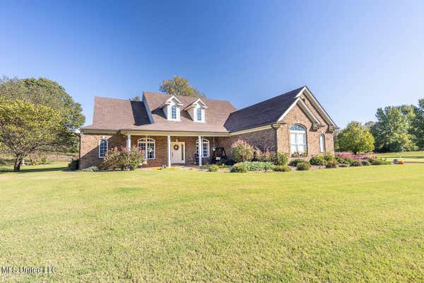 950 RODEO WAY, NESBIT, MS 38651, photo 2 of 39