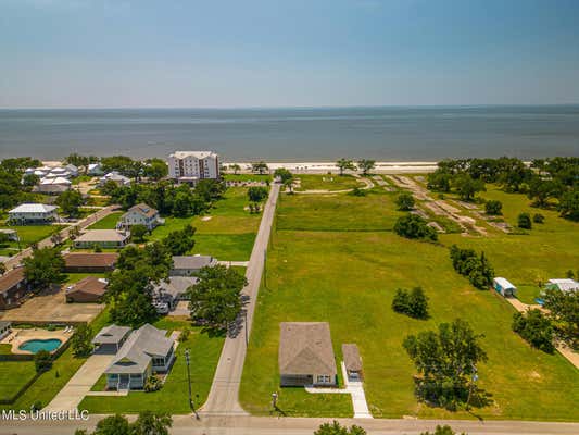 405 MAGNOLIA ST, LONG BEACH, MS 39560, photo 2 of 48