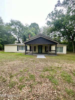 105 S MAIN ST, MOUNT OLIVE, MS 39119 - Image 1