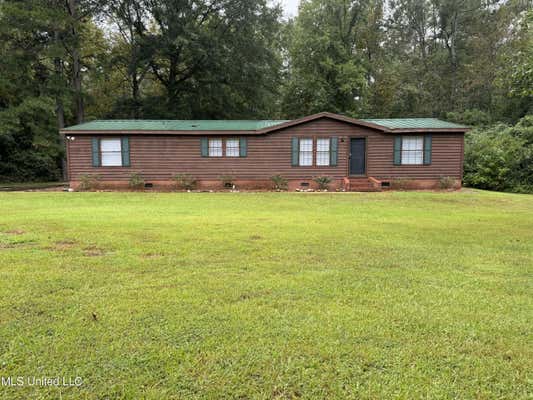 127 HUNTERS CIR, MENDENHALL, MS 39114 - Image 1