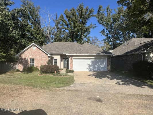 304 VILLAGE DRIVE, CANTON, MS 39046 - Image 1