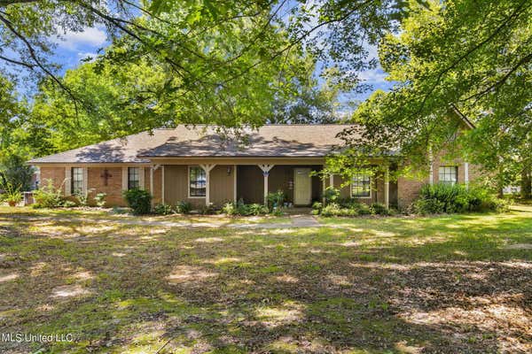 152 LAKEVIEW RD, BRANDON, MS 39047 - Image 1