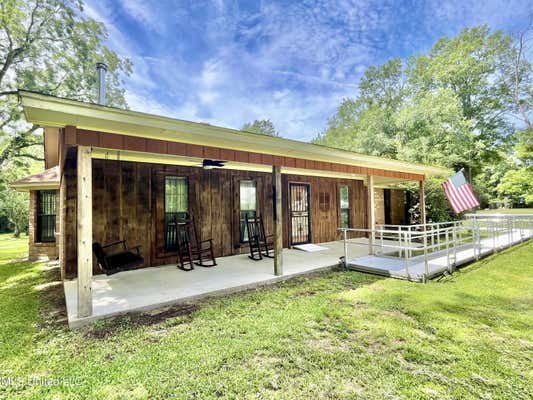 1070 E POPLAR ST, GEORGETOWN, MS 39078 - Image 1