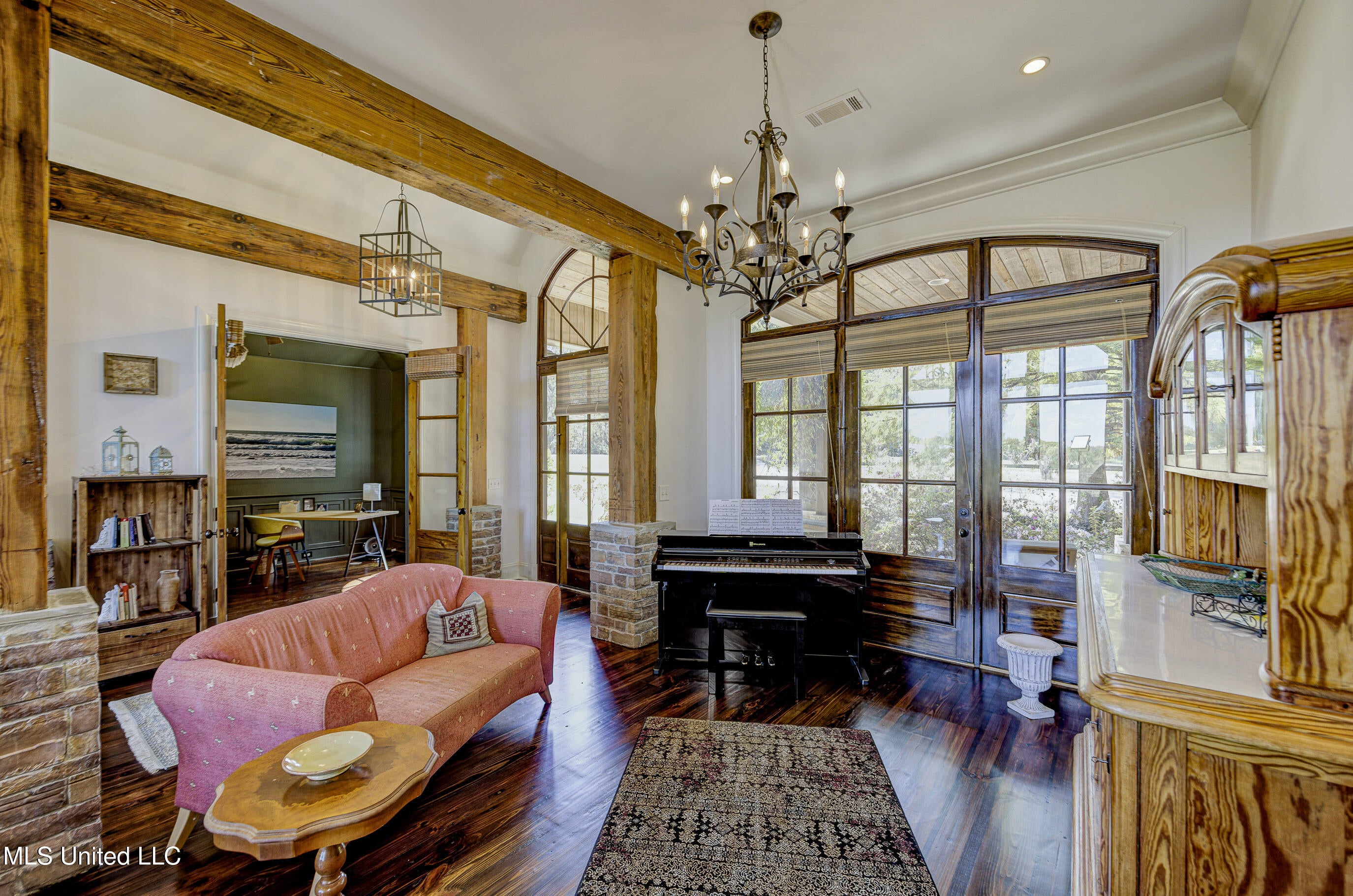 Flora, Mississippi, 39071, United States, 4 Bedrooms Bedrooms, ,5 BathroomsBathrooms,Residential,Active,1929780