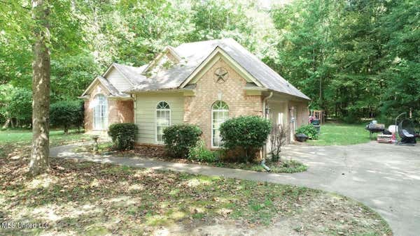 88 TIMBER RIDGE DR, BYHALIA, MS 38611 - Image 1