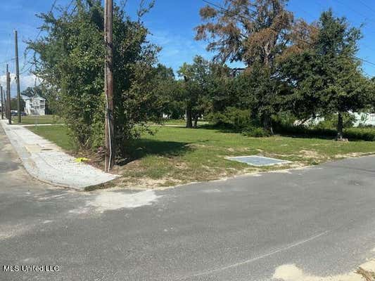 380 MEAUT ST, BILOXI, MS 39530 - Image 1