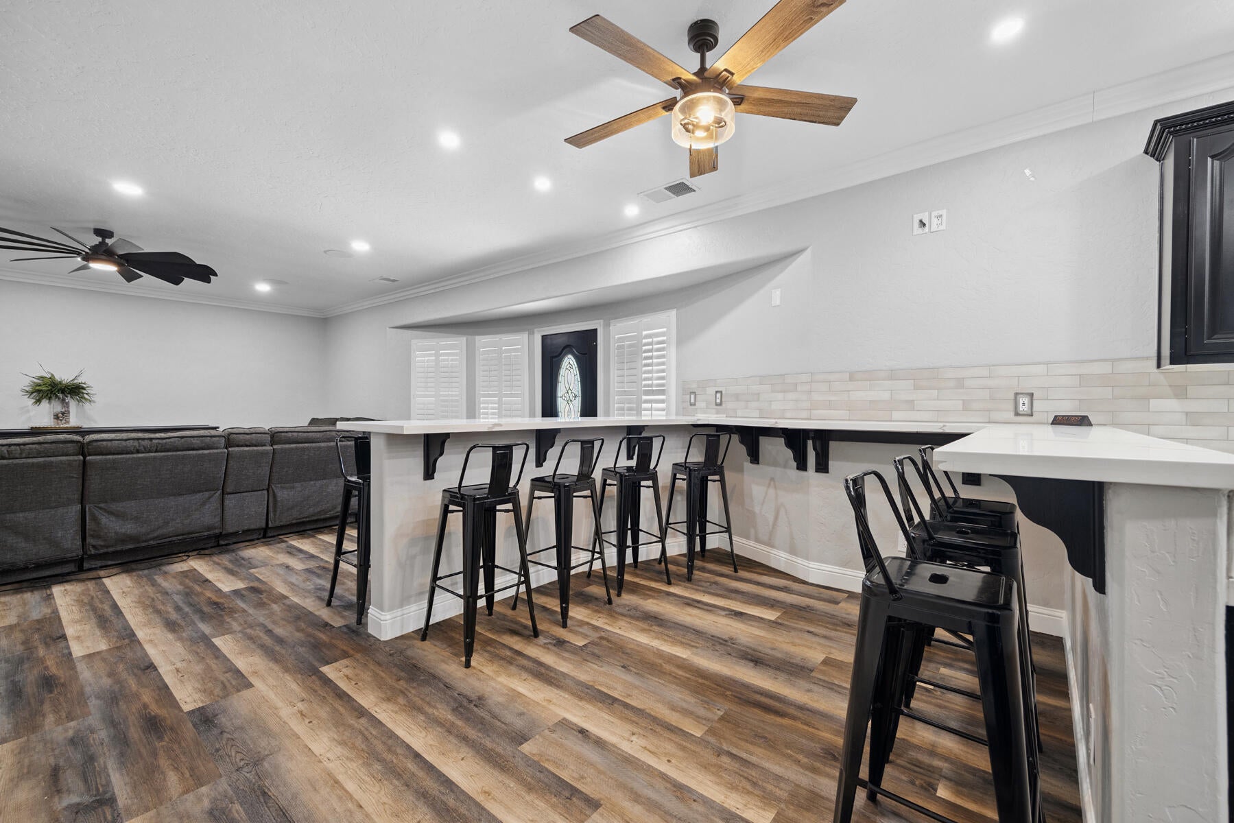 Strathmore, California, 93267, United States, 5 Bedrooms Bedrooms, ,4 BathroomsBathrooms,Residential,Active,1909877