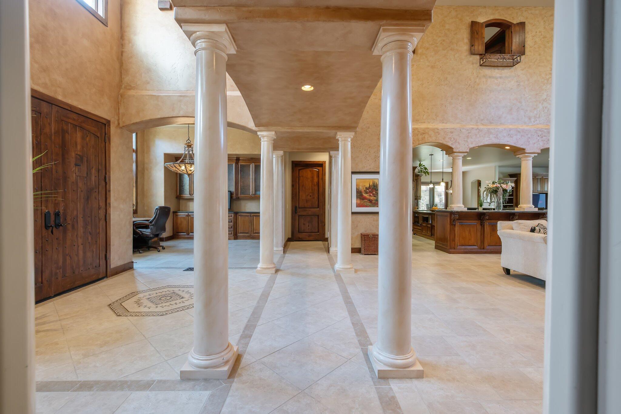 Visalia, California, 93291, United States, 4 Bedrooms Bedrooms, ,5 BathroomsBathrooms,Residential,Active,2014586