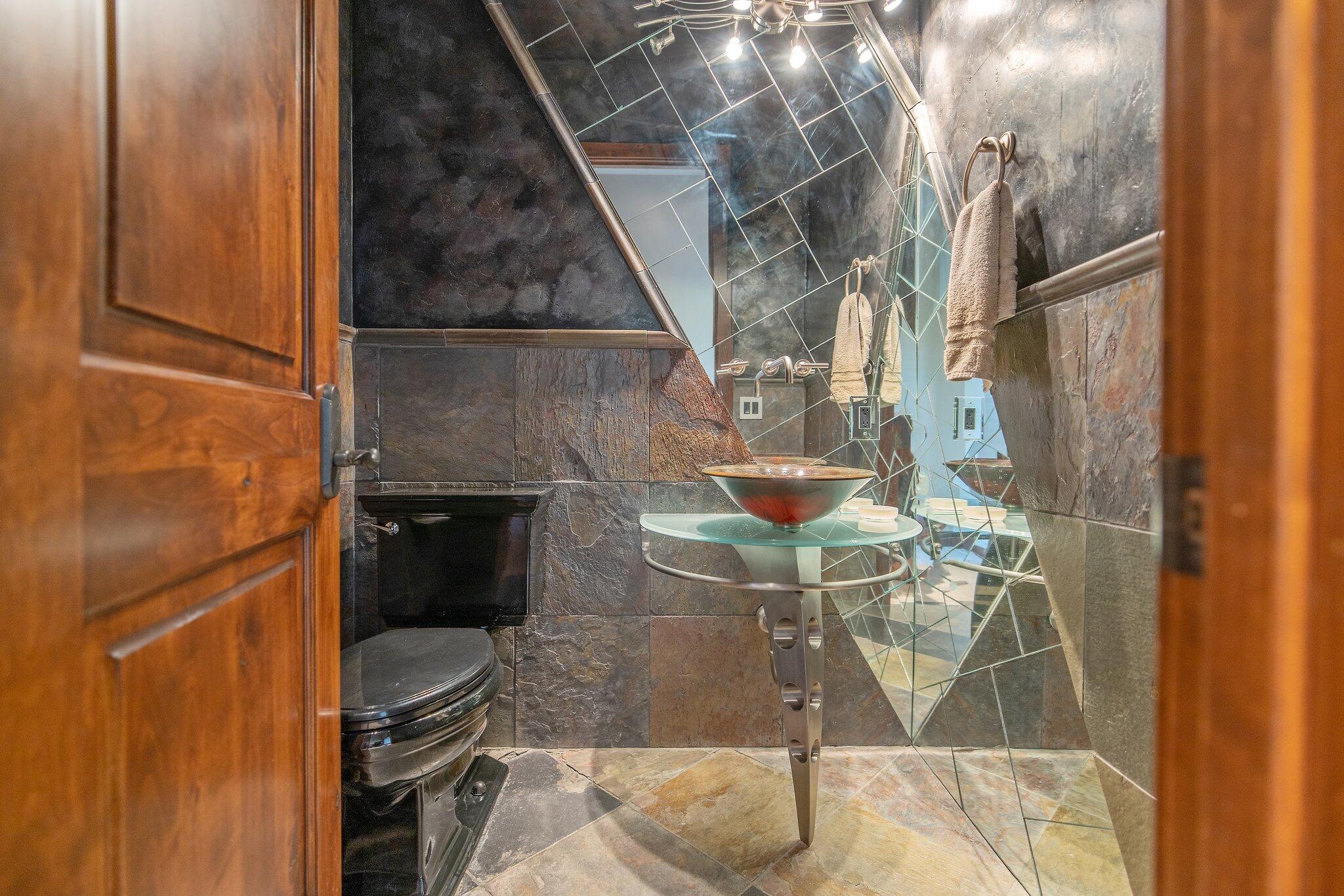 Visalia, California, 93291, United States, 4 Bedrooms Bedrooms, ,5 BathroomsBathrooms,Residential,Active,2014586