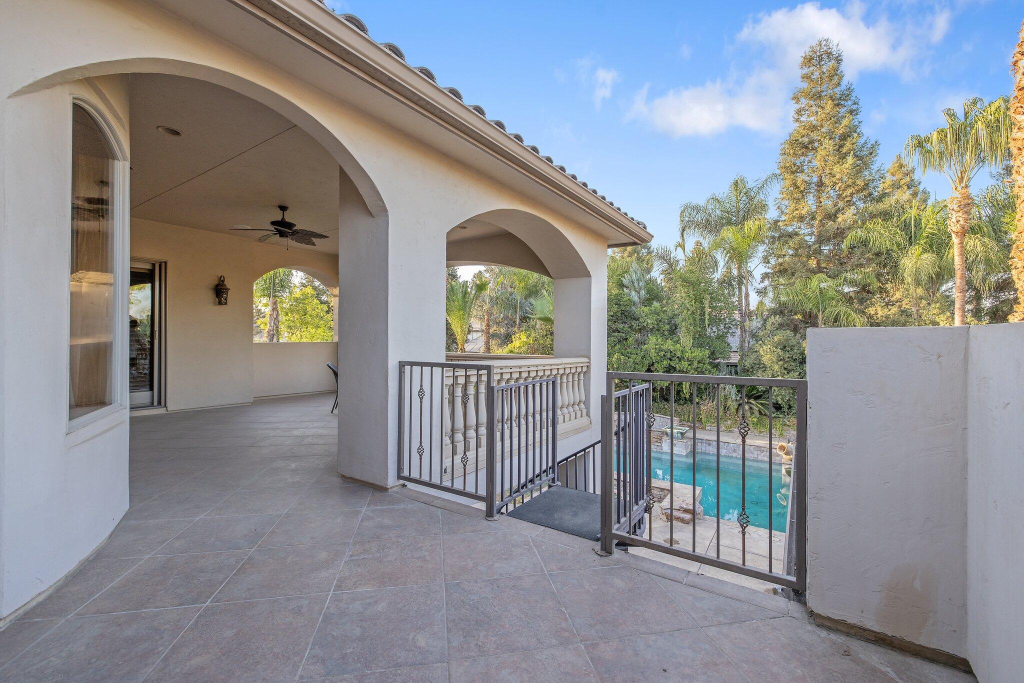 Visalia, California, 93291, United States, 4 Bedrooms Bedrooms, ,5 BathroomsBathrooms,Residential,Active,2014586