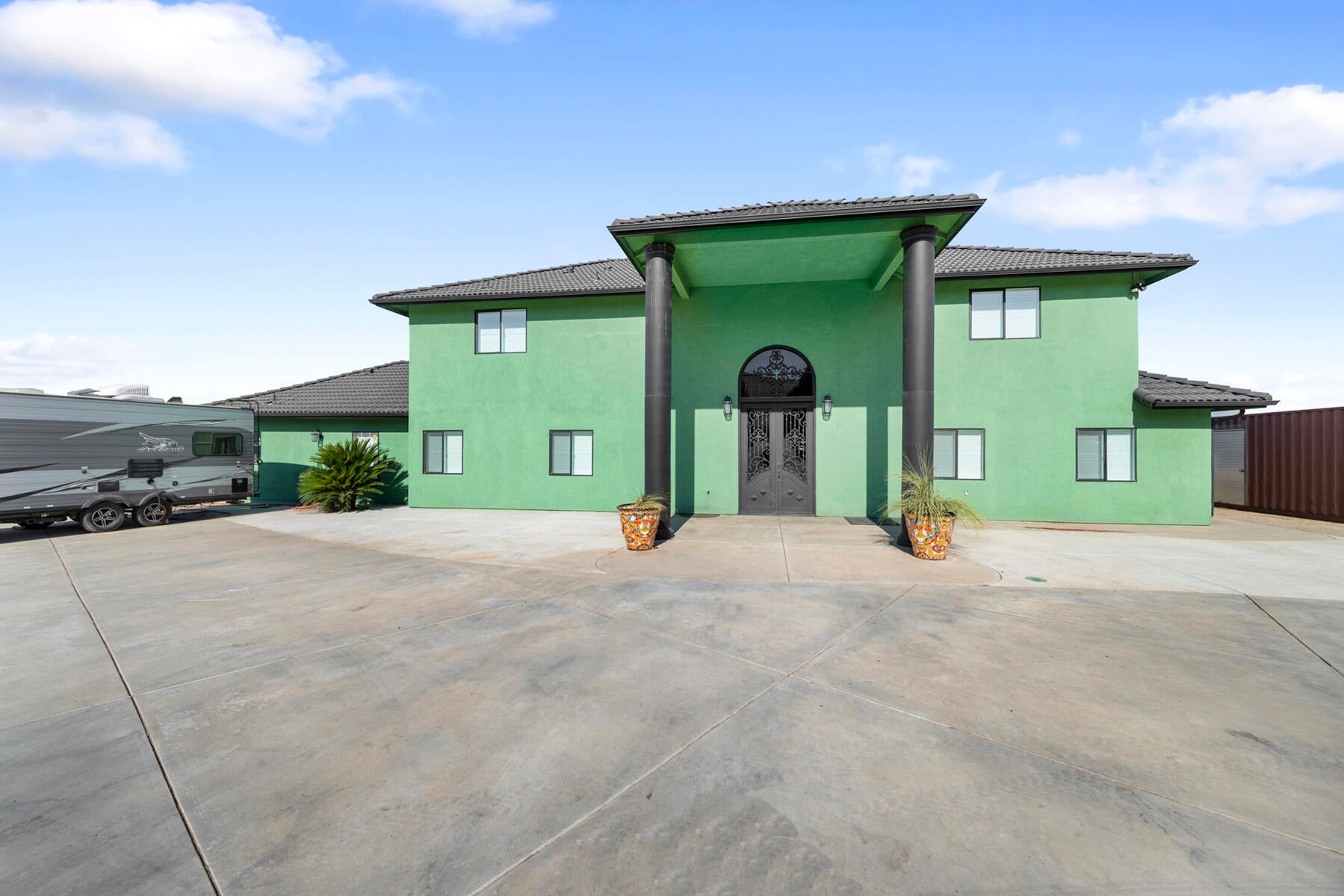 Strathmore, California, 93267, United States, 5 Bedrooms Bedrooms, ,4 BathroomsBathrooms,Residential,Active,1909877