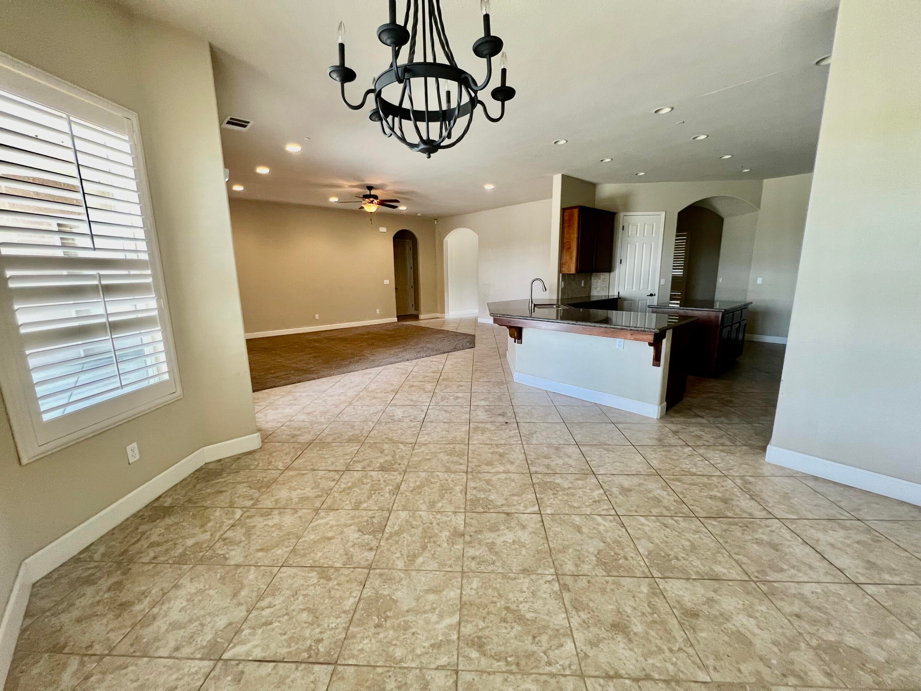 Strathmore, California, 93267, United States, 4 Bedrooms Bedrooms, ,3 BathroomsBathrooms,Residential,Active,1927644