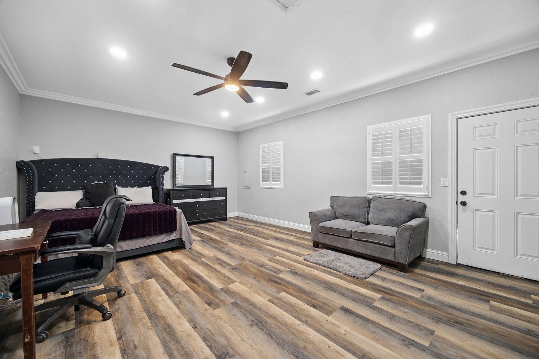 Strathmore, California, 93267, United States, 5 Bedrooms Bedrooms, ,4 BathroomsBathrooms,Residential,Active,1909877