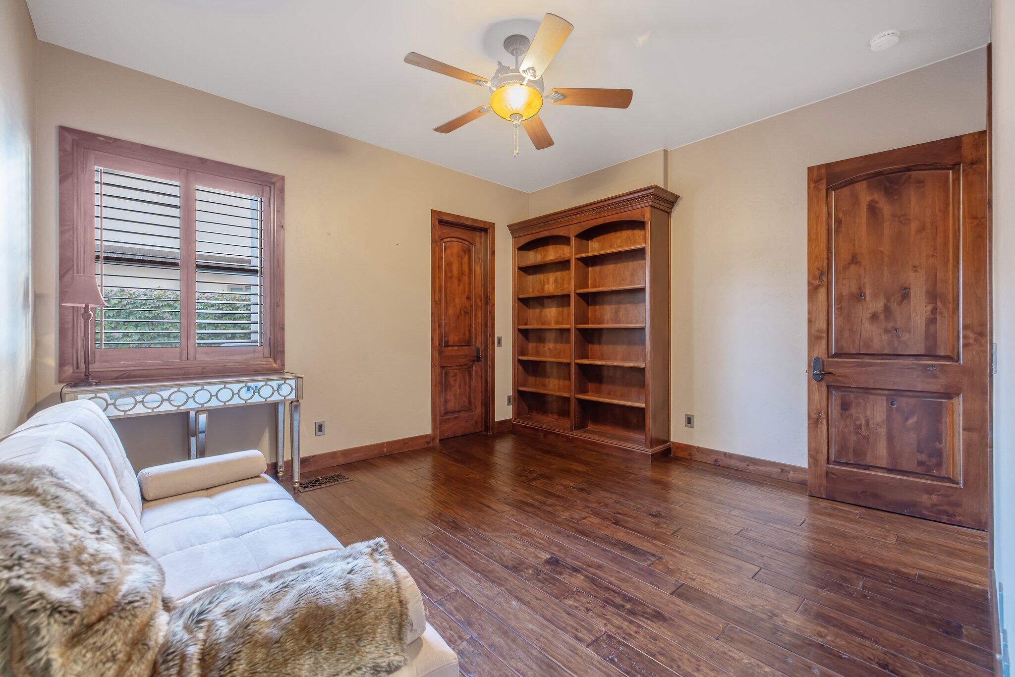 Visalia, California, 93291, United States, 4 Bedrooms Bedrooms, ,5 BathroomsBathrooms,Residential,Active,2014586