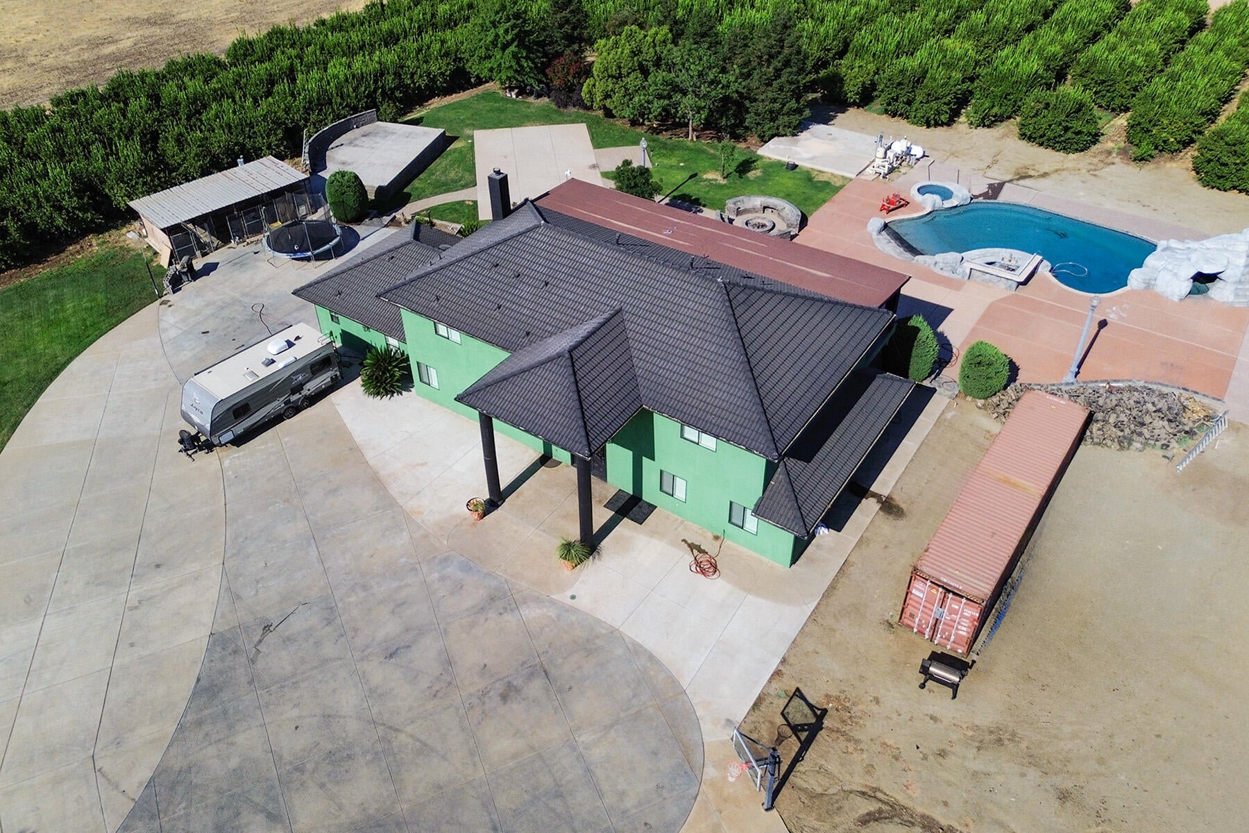 Strathmore, California, 93267, United States, 5 Bedrooms Bedrooms, ,4 BathroomsBathrooms,Residential,Active,1909877