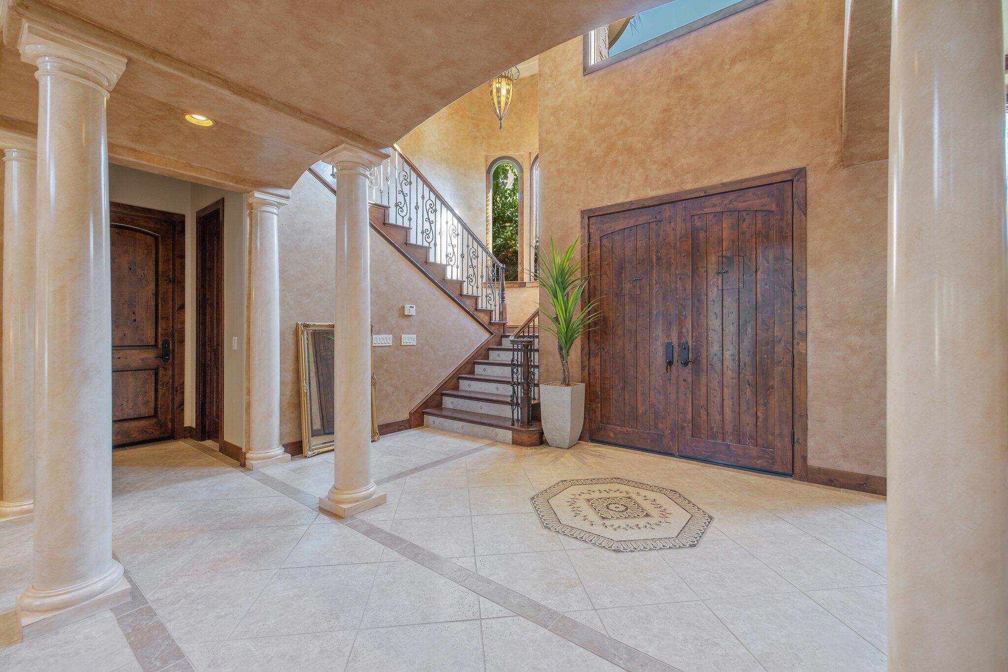 Visalia, California, 93291, United States, 4 Bedrooms Bedrooms, ,5 BathroomsBathrooms,Residential,Active,2014586