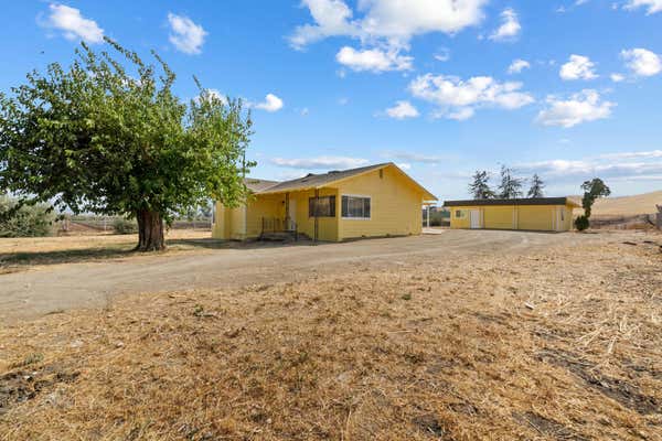 23297 ROAD 242, LINDSAY, CA 93247 - Image 1