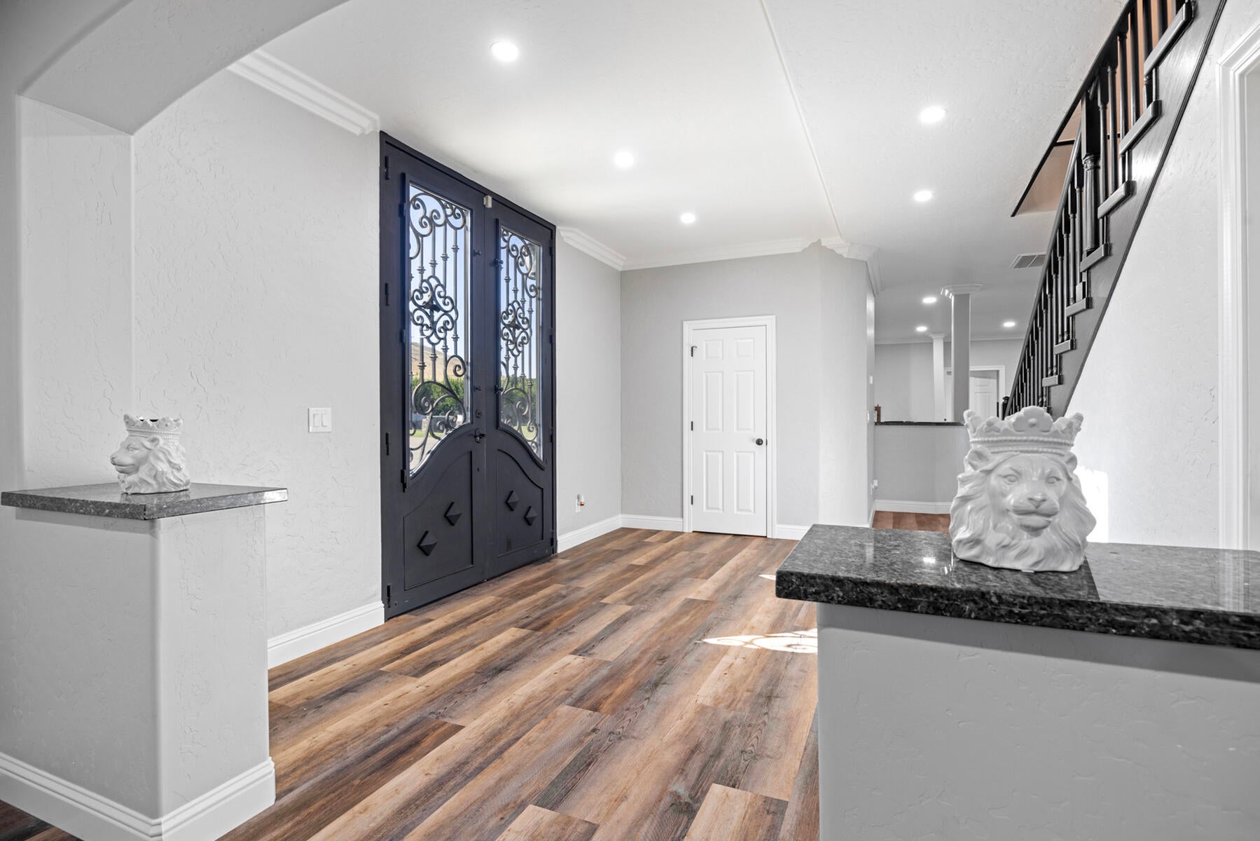 Strathmore, California, 93267, United States, 5 Bedrooms Bedrooms, ,4 BathroomsBathrooms,Residential,Active,1909877